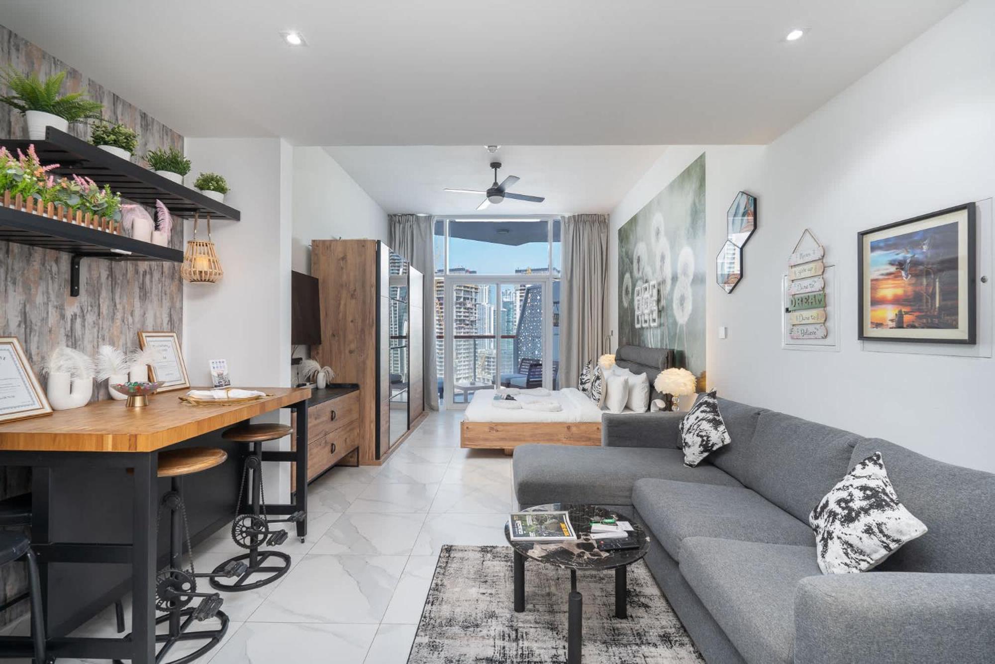 Cozy With Water Canal View In Business Bay Apartment Dubai