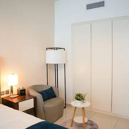 Cozy Studio Business Bay Dubai Exterior photo
